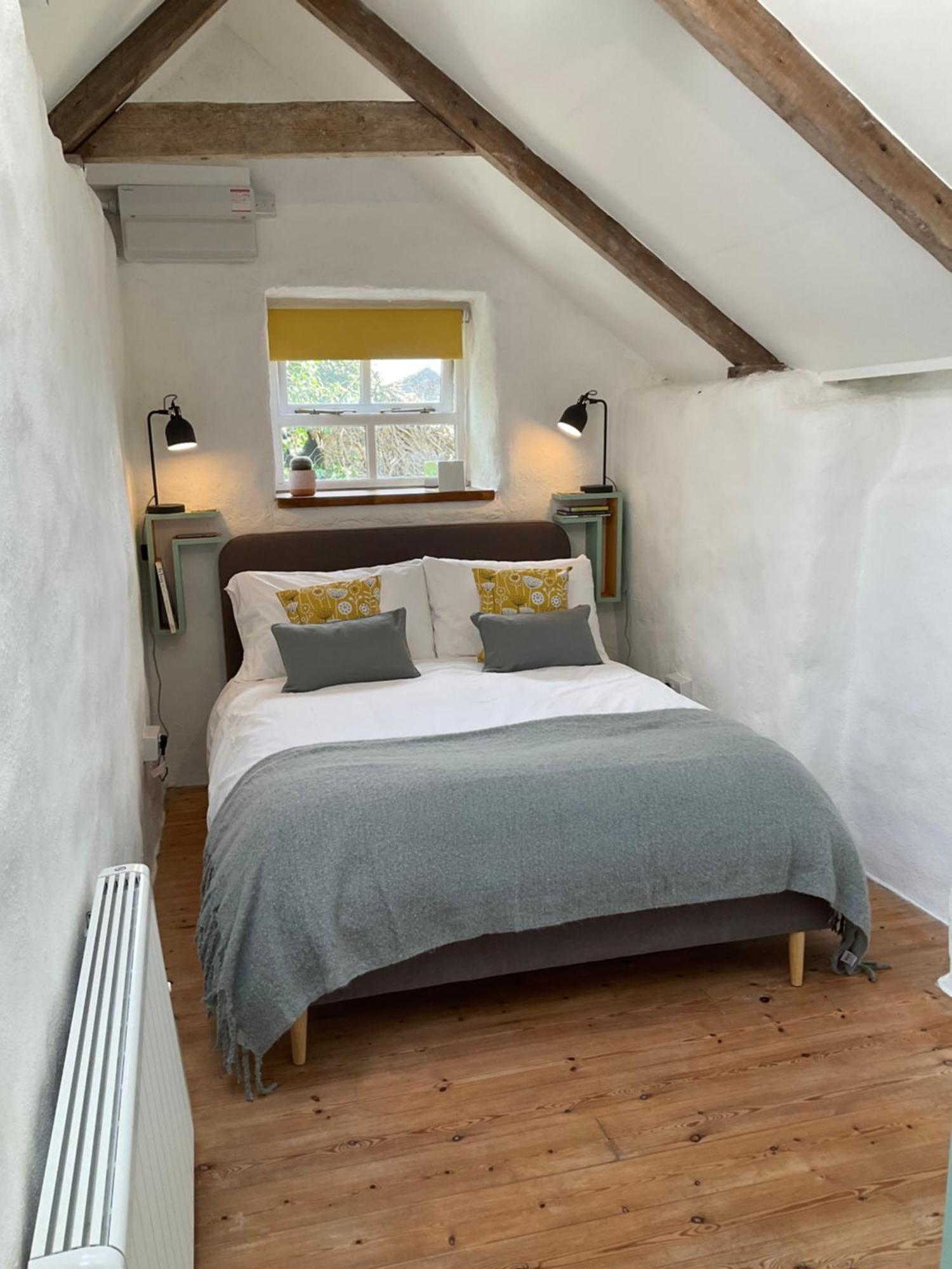 Pyggwyn Apartment *